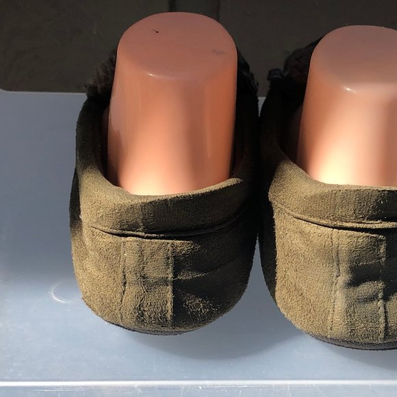 Isotoner Faux Fur Olive Slip on Shoes Size M(7) - Picture 4 of 9